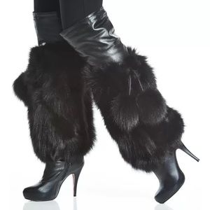 BLACK GENUINE FOX FUR LEG WARMERS WITH POM POMS